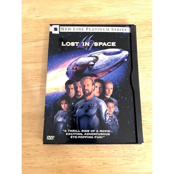 Lost In Space 1998 DVD Sci-Fi Adventure Gary Oldman William Hurt Pre-Owned - Picture 1 of 3